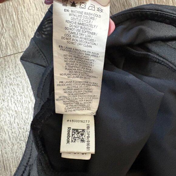 Reebok Women’s Black Athletic Running Shorts Medium High Rise RN117927 - Picture 4 of 6